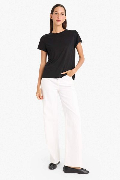 DeFacto Regular Fit Crew Neck Basic Plain Short Sleeve T-Shirt F4213Axns