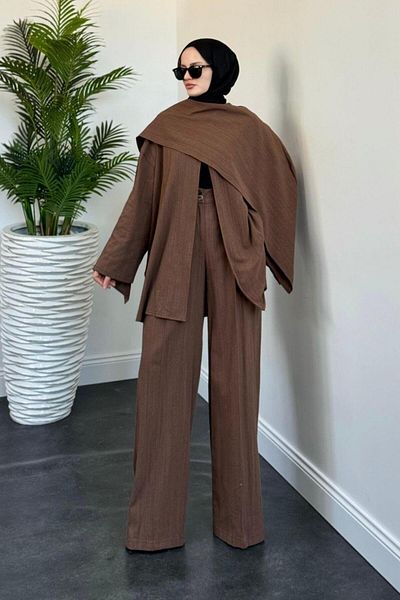 MERVEN AKYÜZ Veni Asymmetrical Palazzo Linen Set Brown