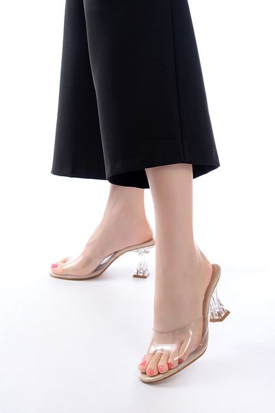 ASKA Askas-619 Beige Patent Leather Transparent Banded Transparent Heeled Round Toe Women's Slippers