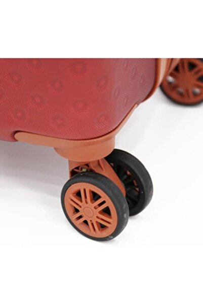 Titan Hard Shell Luggage Set with Wheels, 3 Pieces + Makeup Bag (Set of 4 Pieces, Burgundy), Polycar