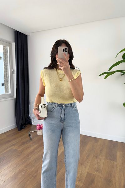 BİRCANÇİL Zr Sante Yellow Zero Sleeve Knitwear