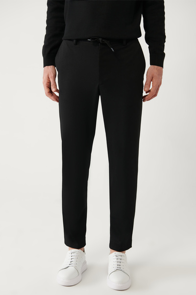 Avva Pánské černé kalhoty s bočními kapsami a elastickým pasem Relaxed Fit B003201