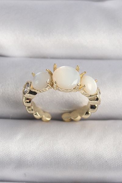 Skygo Brass Gold Color Zircon Stone Detailed White Pearlescent Vip Series Women's Ring - Tj-Byk3504
