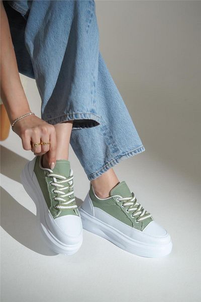 lovitto Lace-Up Linen Sports Shoes Women's Sneaker