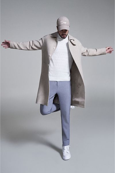 Avva Men's Beige Woolen Stitched Hat with Embroidery Detail on the Front A32y9211