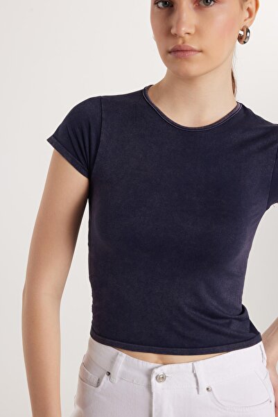 Tudors Women's Slim Fit Slim Fit Plain Basic Crew Neck Navy Blue T-Shirt