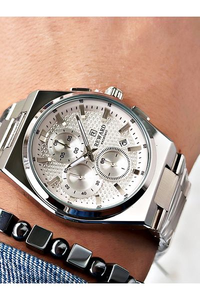 Reward Silver Color Functions Active Steel Strap Men's Wristwatch + BRACELET