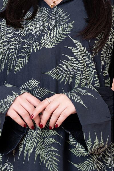 IKKXA Hooded Leaf Print Jalabiya