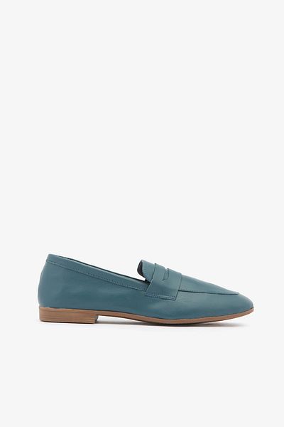 SAYL Blue Genuine Leather Stitched Women's Loafer Shoes