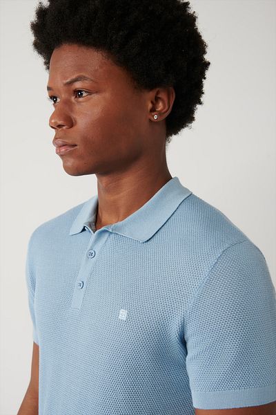 Avva Men's Light Blue Soft Touch 3 Button Textured Ribbed Polo Neck Knitwear T-Shirt B 005009