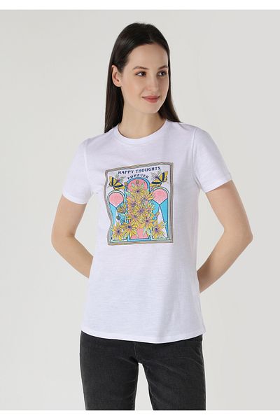 Colin's Tricou alb cu mânecă scurtă pentru femei, cu decolteu rotund, cu croială normală