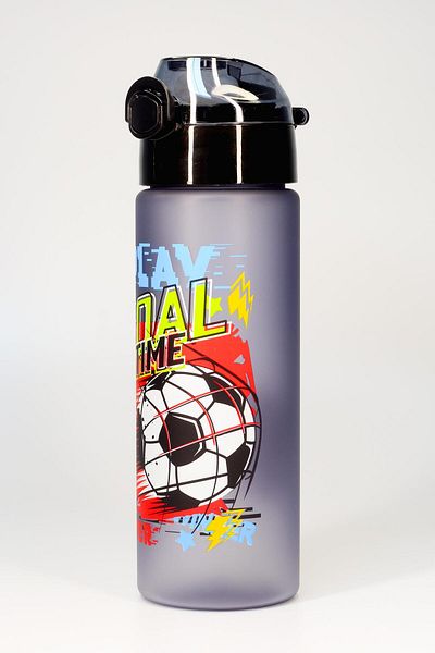 Telvesse Children's Water Bottle Tritan Water Bottle with Straw Football School Water Bottle with Straw Bpa-Free 550ml Gray T0101