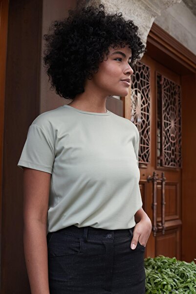 Jument Women's Crew Neck Wrinkle-Free Span Blended Stylish Short Sleeve Lycra T-Shirt Blouse-Light Khaki