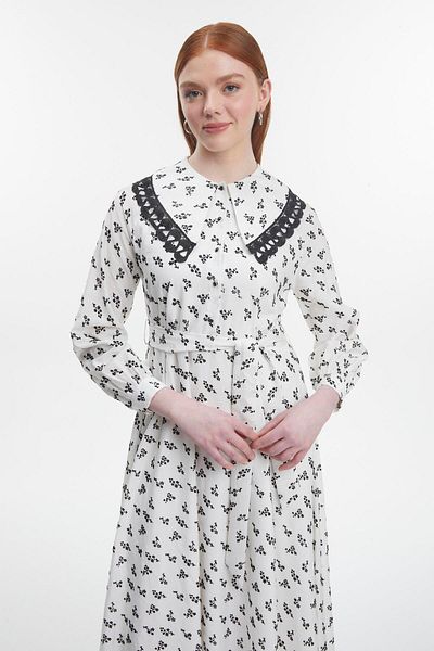 Zühre Baby Collar Lace Embroidered Belted Dress E-0500
