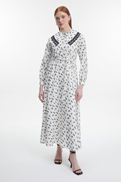 Zühre Сукня з мереживною обробкою та поясом E-0500