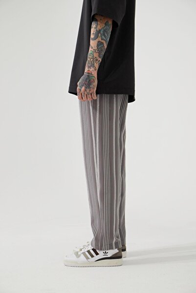 Machinist Men's Maroken Barbaros Striped Relaxed Baggy Gray Sweatpants