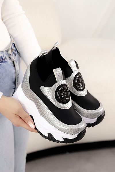 Mamito Ayakkabı Lavazza Stone Detailed Hidden Heel Sneakers