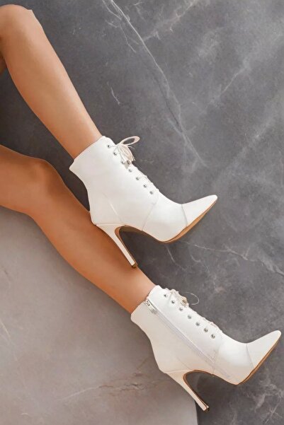 PayBuy Kadın Sivri Burun Topuklu Kısa Bot Bağcıklı İnce Topuk Şık Ayakkabı