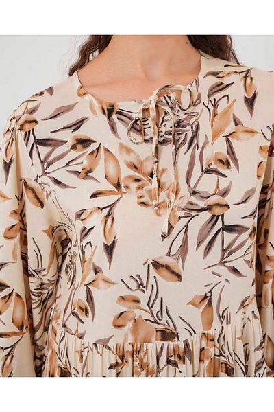 DEMOİSELLE ROCHIE FEMEIE FLORE