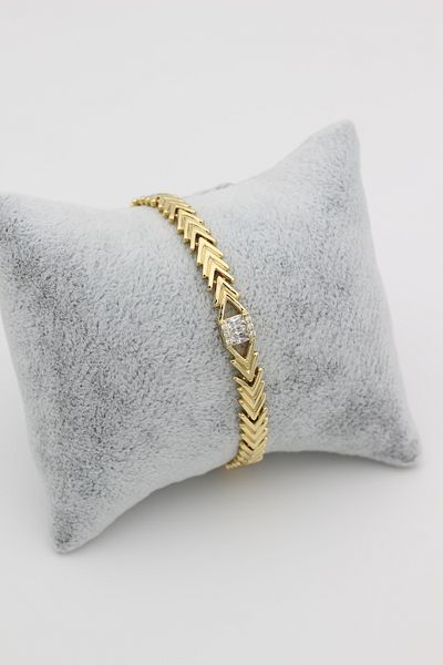 XUPING JEWELRY Style Pearl/Xuping Jewelry Triangle Centered Baguette Zircon Stone Bracelet