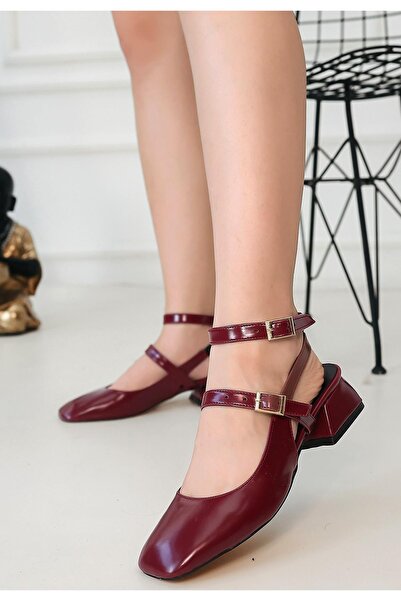 Nil Shoes حذاء كارمي بلوم بكعب جلدي