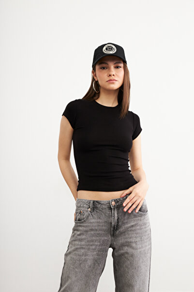 Bipantolon Γυναικείο μαύρο μπλουζάκι με κοντό μανίκι με λαιμόκοψη εξαιρετικά μαλακό