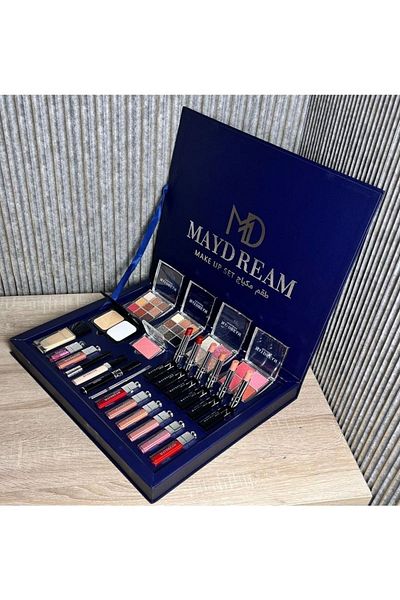 MAYDREAM A distinctive makeup box with multiple types and colors, carefully selected from 24 pieces