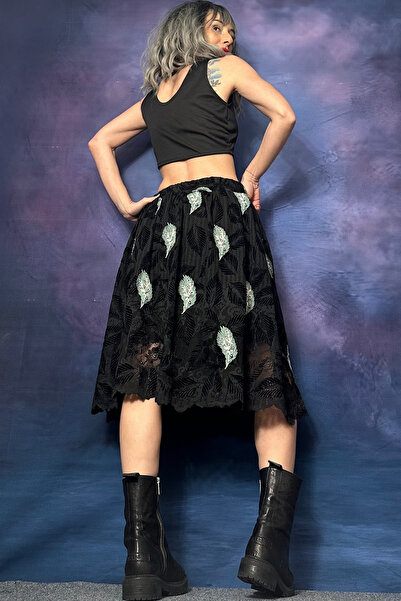 Quincey ЗЕЛЕНА ПІР'ЯЧА ДЕТАЛЬ ЧОРНА СПІДНИЦЯ З МЕРЕЖИВОМ