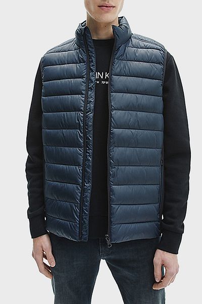 Calvin Klein Men's Vest - K10K108292-DW4 Model