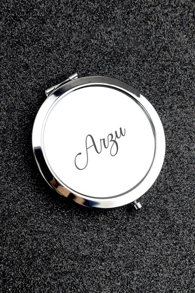 İŞTE BU Kişiye Özel İsim Baskılı Daire Metal Ayna Çanta, Cep ve Makyaj Aynası