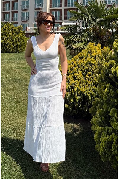 Daves Rochie albă de plajă cu detaliu la spate -