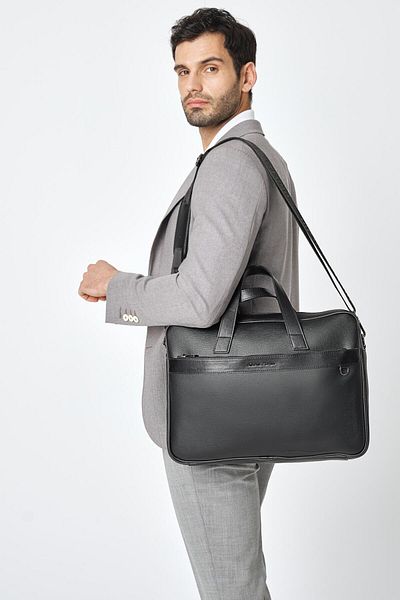 Pierre Cardin 01 قطعة 001168   حقيبة رجالية