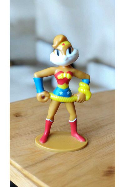 Hureggo Vintage Lola Bunny Original Figure Toy & 9 cm