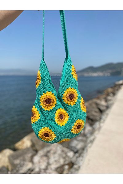 Satürn Hobi Turquoise Lined Handbag with Knitted Sunflower Motif