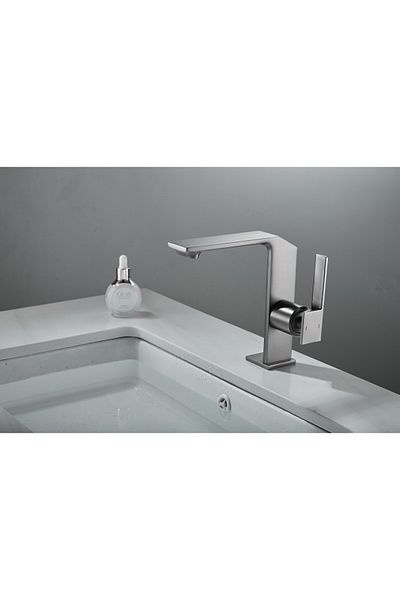 Smack Sink Faucet
