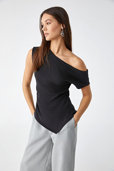 GRIMELANGE Rehınga Women's 100% Cotton Asymmetric Collar Regular Fit Short Sleeve Black Blouse