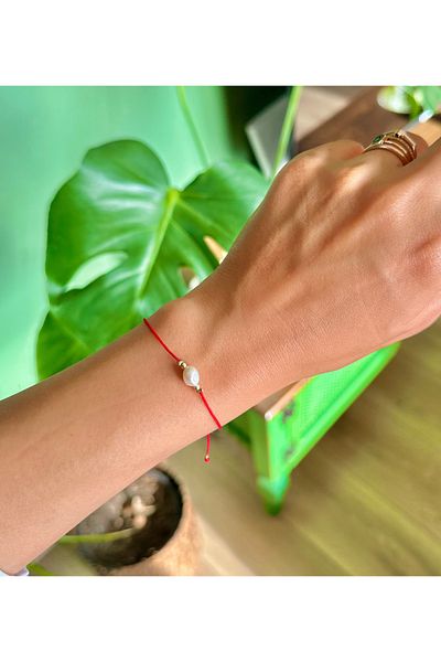 Atelier Çağla Minimal Red String Bracelet with Real Pearl