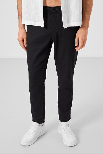 TOMMY LIFE Μαύρο ανδρικό παντελόνι Chino με υφαντό ελαφρύ, ελαστικό, κανονική εφαρμογή - 82177