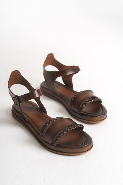 Lively Stylish Sandals - Flat