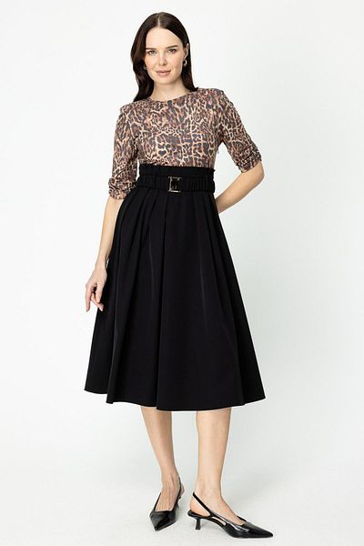 On Fashion Midi Length Parachute Fabric Dress