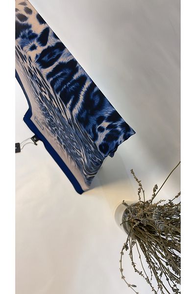 Onur Shawl - Moss Crepe Silk Look Shawl Flowy Quality Stretchy Fabric Fashion Shop Edge Watery Leopard Pattern