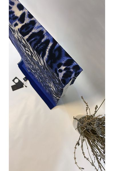Onur Shawl - Moss Crepe Silk Look Shawl Flowy Quality Stretchy Fabric Fashion Shop Edge Watery Leopard Pattern