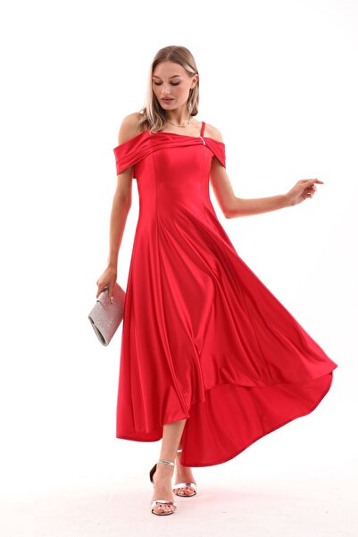 FARİKA Omuz Detaylı Asimetrik Maxi Kırmızı Saten Rüya Abiye Elbise | Gece Şıklığı Düğün Nişan Davet