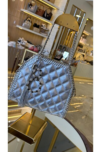 KRISTE BELL İthal Özel Tasarım Püskül Aksesuarlı Kadın El Ve Omuz Çantası Gümüş