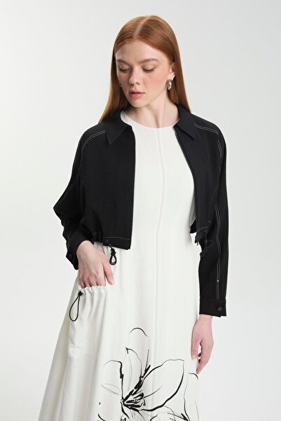 Zühre Μπουφάν φόρεμα με μοτίβο λουλουδιών Μαύρο/Εκρού Σετ δύο τεμαχίων TK-1599