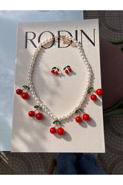 luxyansımalar Cherry Pearl Necklace and Cherry Earrings Set