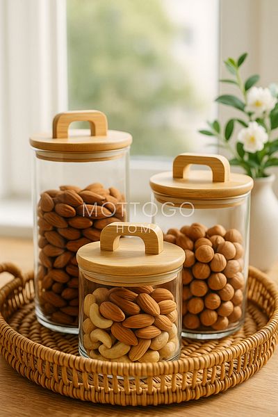 Mottogo Set of 3 Jars with Bamboo Vacuum Lids (1380 Ml, 950 Ml, 650 ml)