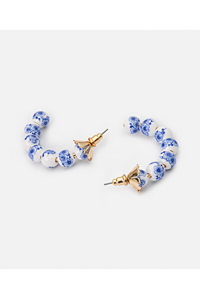 İpekyol Çiçek desenli boncuklu küpe