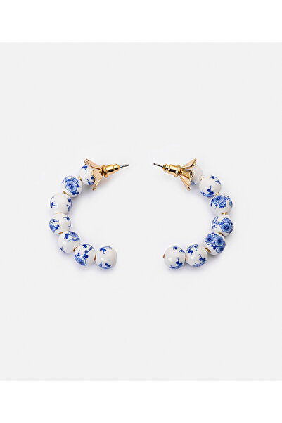 İpekyol Çiçek desenli boncuklu küpe