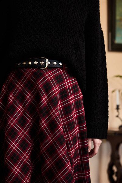 BE BLUE Black Thin Buckle Belt